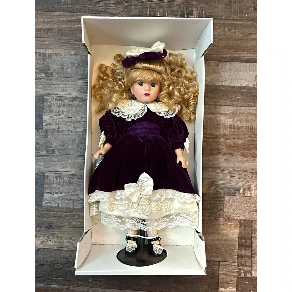 Melissa Jane Victorian Collection Limited Ed Porcelain Doll Blonde Curly